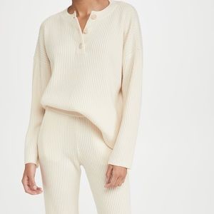 Club Monaco Ribbed Cashmere blend Henley sweater